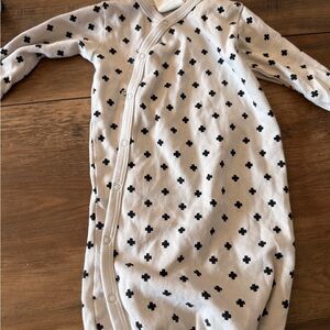 Cozy Cream Sleep Sack with Black Cross Pattern